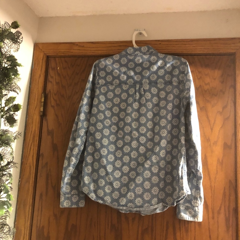 girls denim floral button down shirt - Picture 4 of 5
